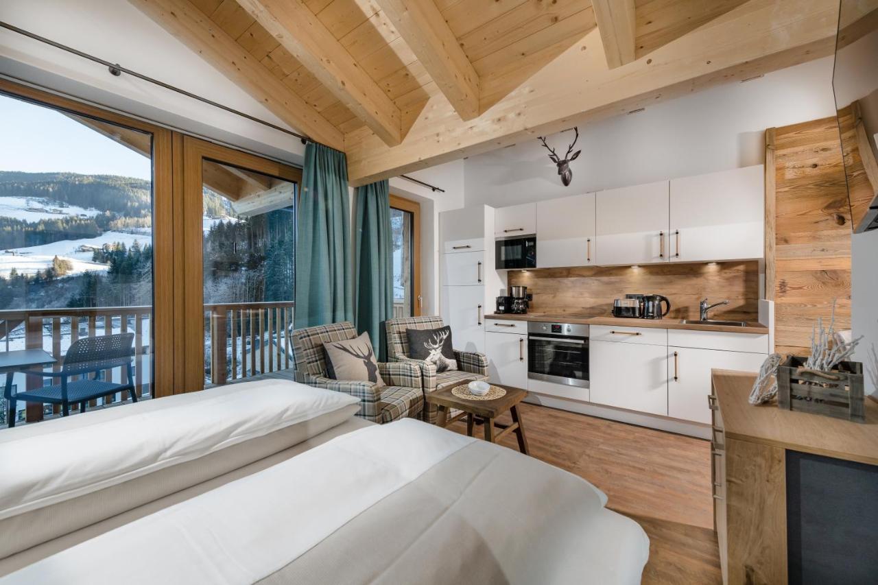 Alpenparks Hotel & Apartment Hochkoenig Muhlbach Am Hochkonig Exterior photo