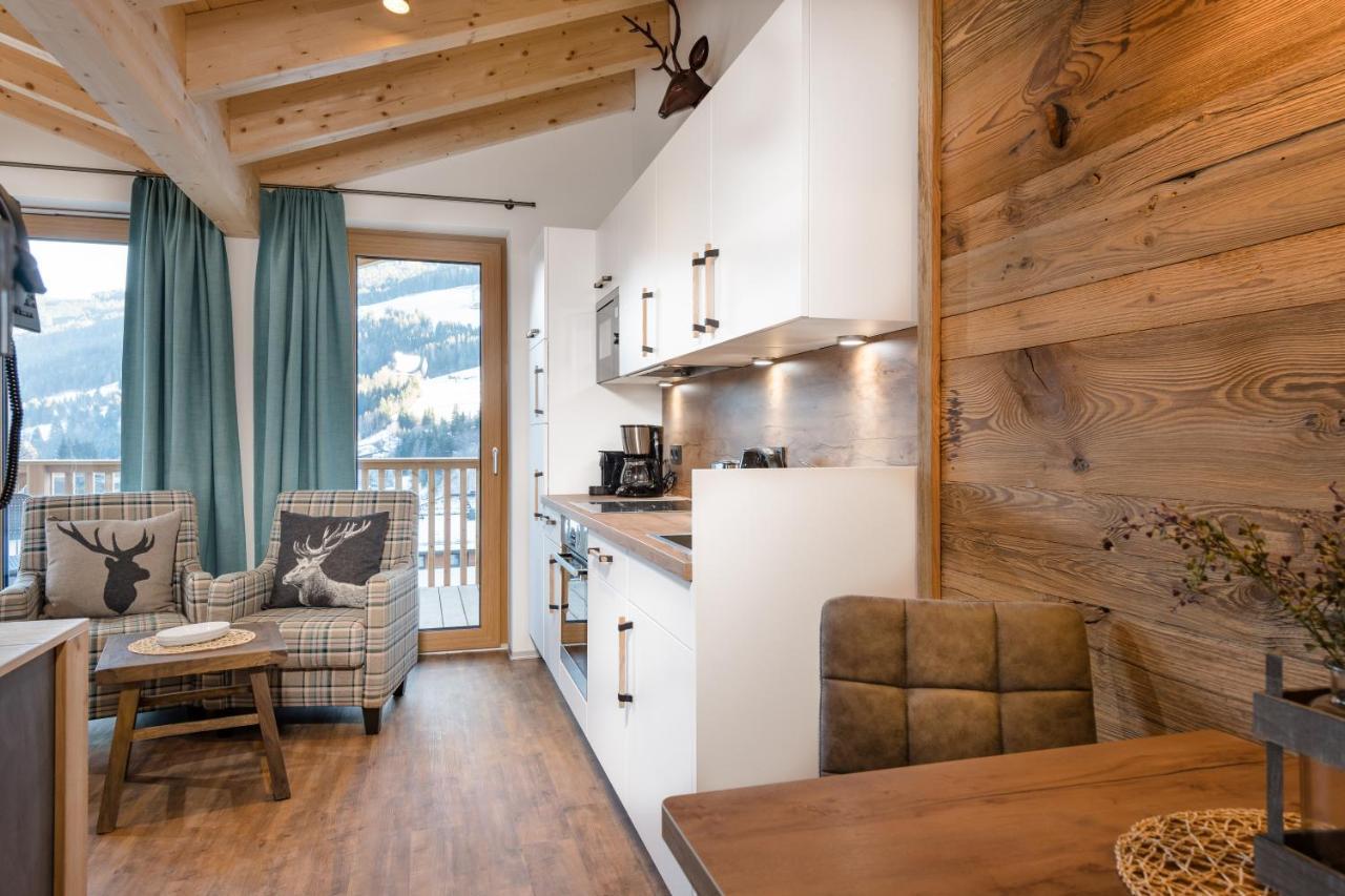 Alpenparks Hotel & Apartment Hochkoenig Muhlbach Am Hochkonig Exterior photo