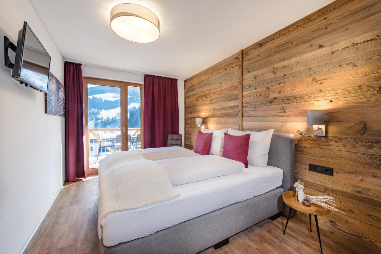 Alpenparks Hotel & Apartment Hochkoenig Muhlbach Am Hochkonig Exterior photo